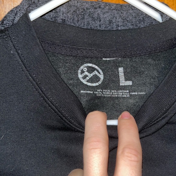 STLHD checkered crew neck - Picture 5 of 5